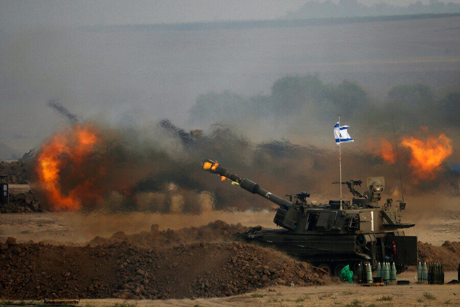 Israel advances into Gaza